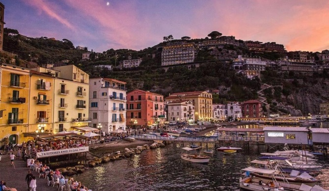 Nel Cuore di Sorrento Casa Luisa ti aspetta!