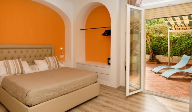 Sorrento Comfort Rooms con piscina