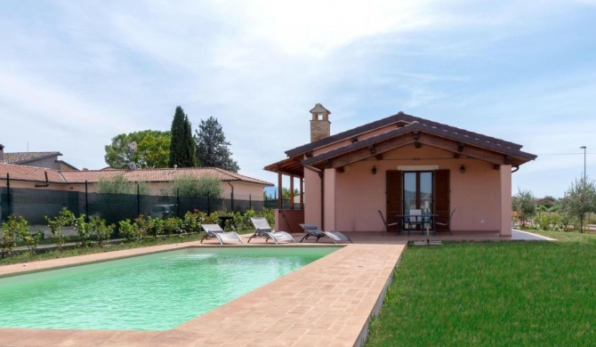 Modern Villa with swimming pool in Spello