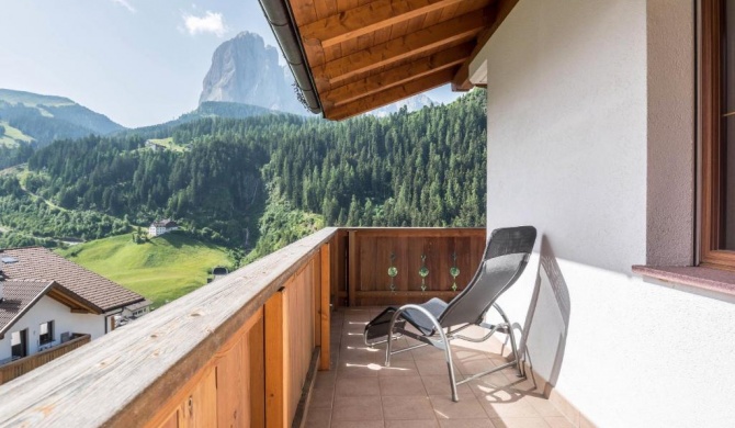 Hotel Residence Gardena Alps 300