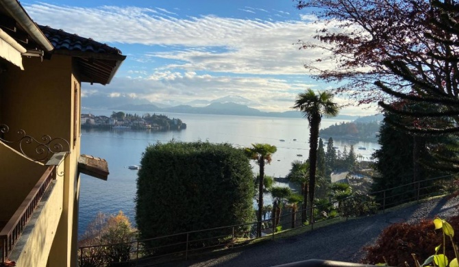 Appartamento vista Lago, giardino spiaggia Stresa