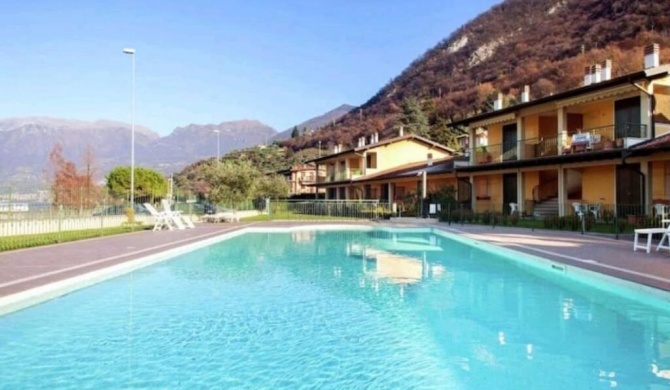 Iseo Lake apartment