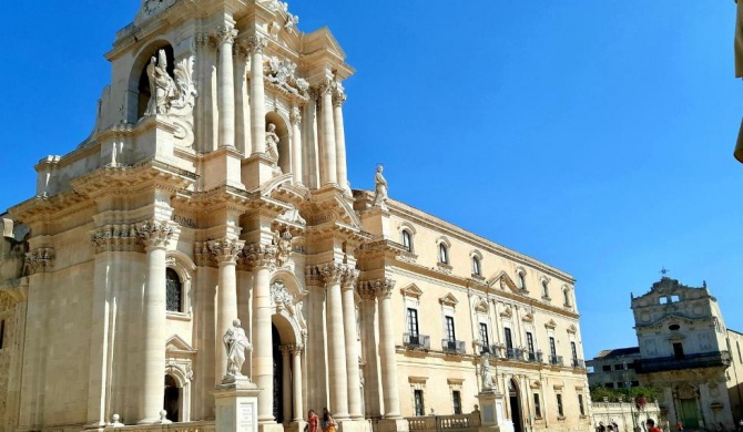 Elegante appartamento in palazzo storico Ortigia