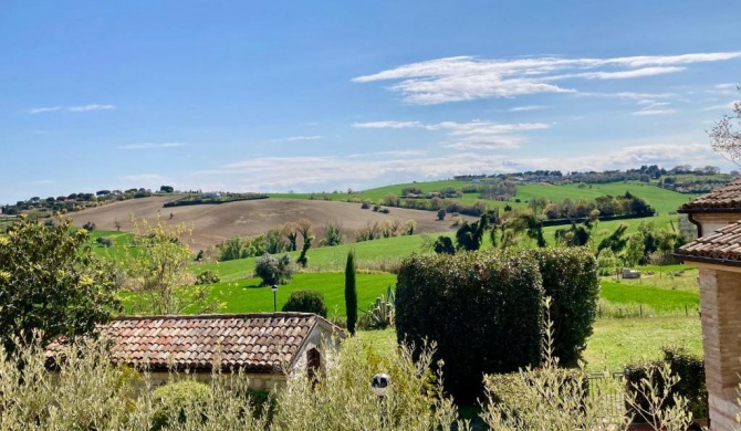 S214 - Sirolo, trilocale con giardino in zona tranquilla