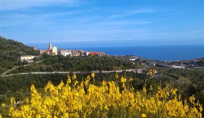 Casa Demetrio. Casa Medievale