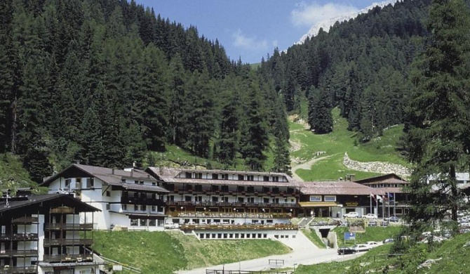 Sport Hotel Pampeago