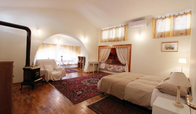 Villa Carol Appartamento e B&B