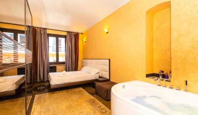 Borgo San Paolo Stylish Apt with Jacuzzi