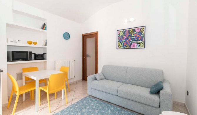 Colourful Flat San Donato