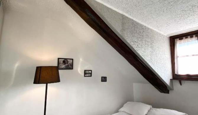 Porta Nuova Attic room