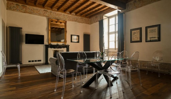 Repubblica1bis - luxury historical apartment