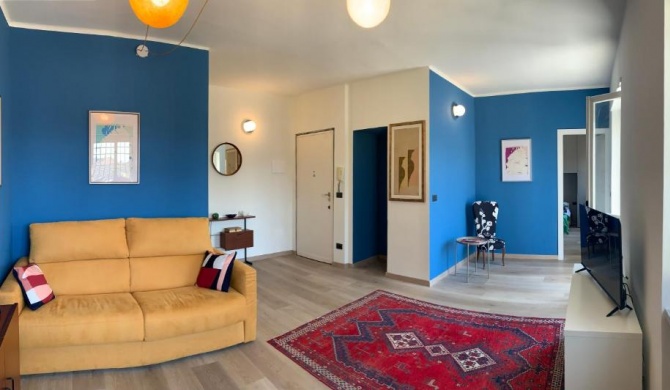 San Donato District Colourful Apartment