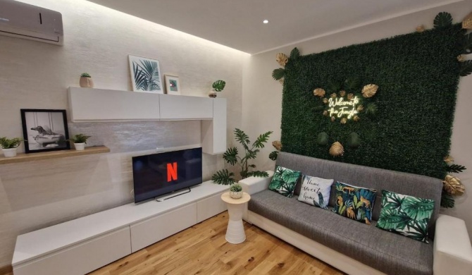 Urban jungle Santa Rita Aptx7 Free parking Wifi & Netflix